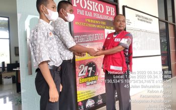 Gandeng PMI, SMK Gondang Berikan Donasi untuk Korban Gempa Cianjur